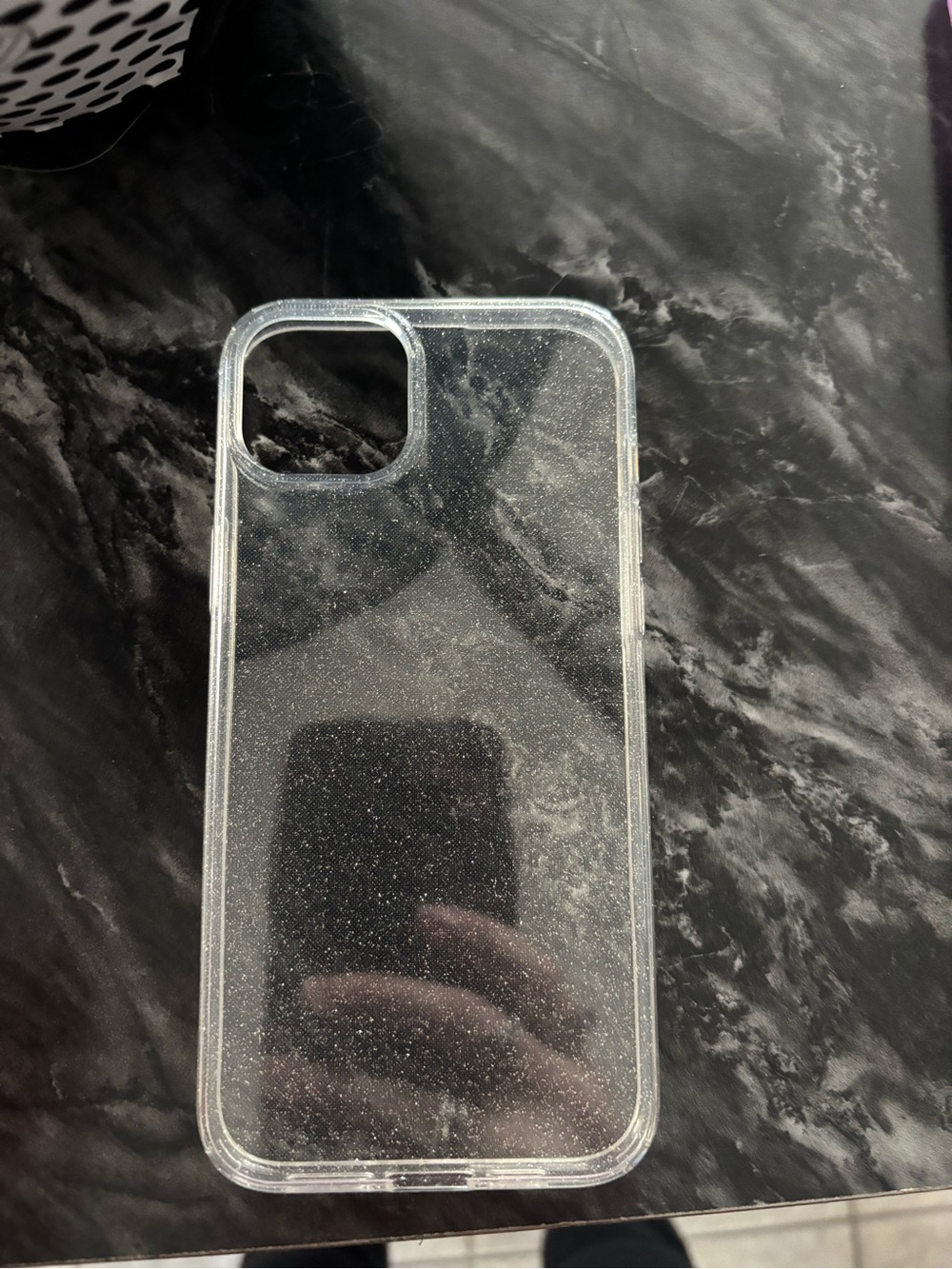 iPhone 15+ or 14+ case clear with sparkles used a couple times
